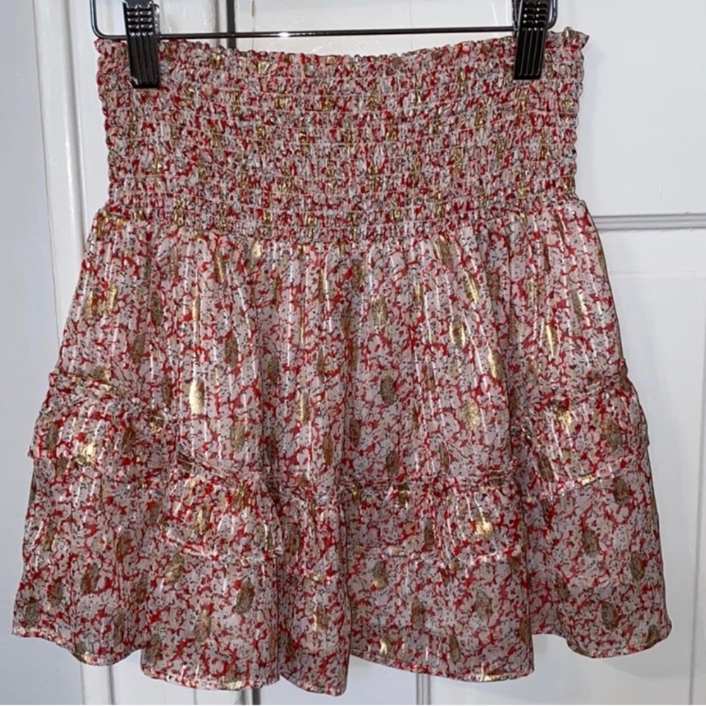 LINI designer skirt. White, red and gold accents.